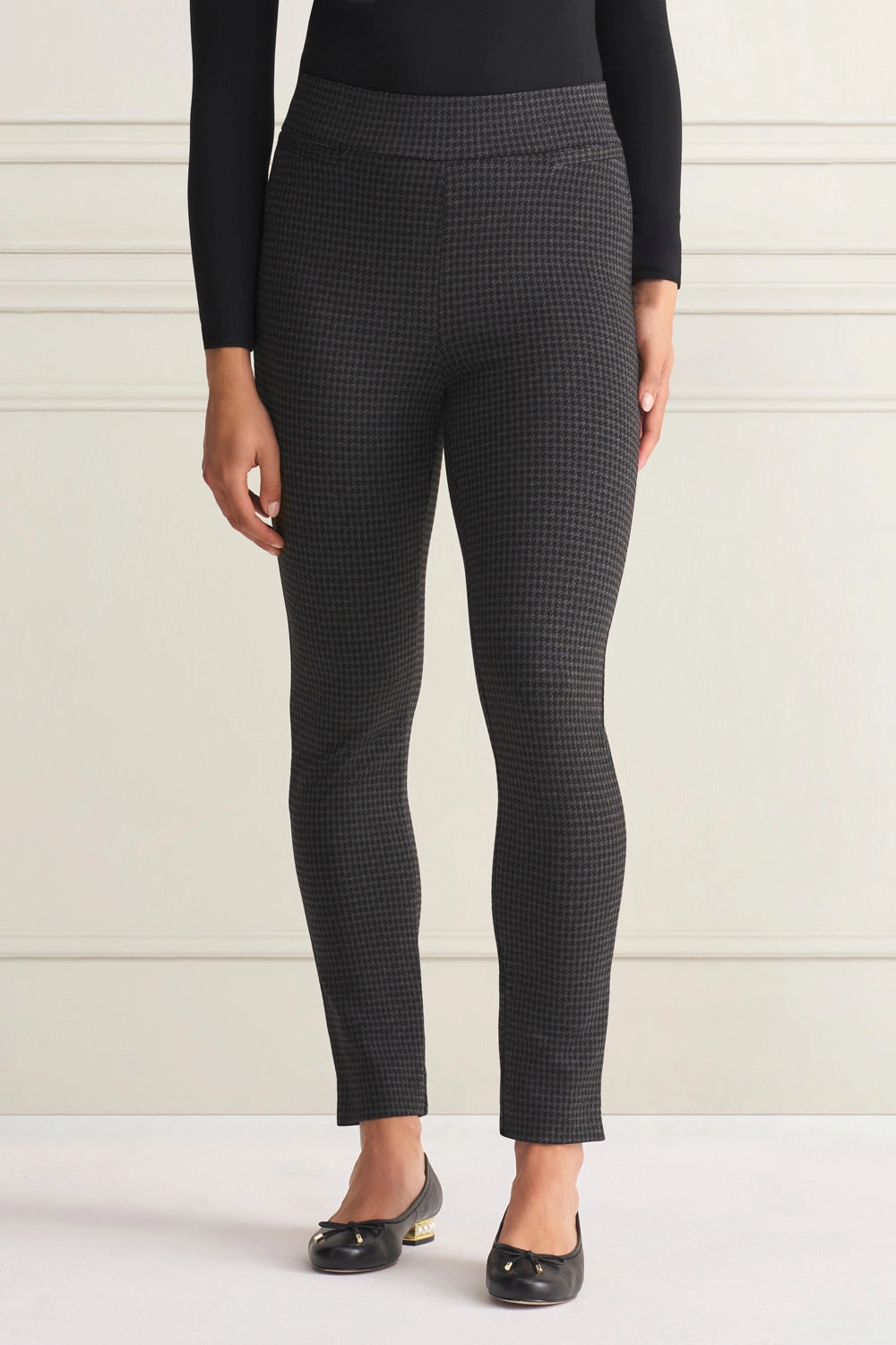 Houndstooth Ponte Pant - Charcoal Houndstooth