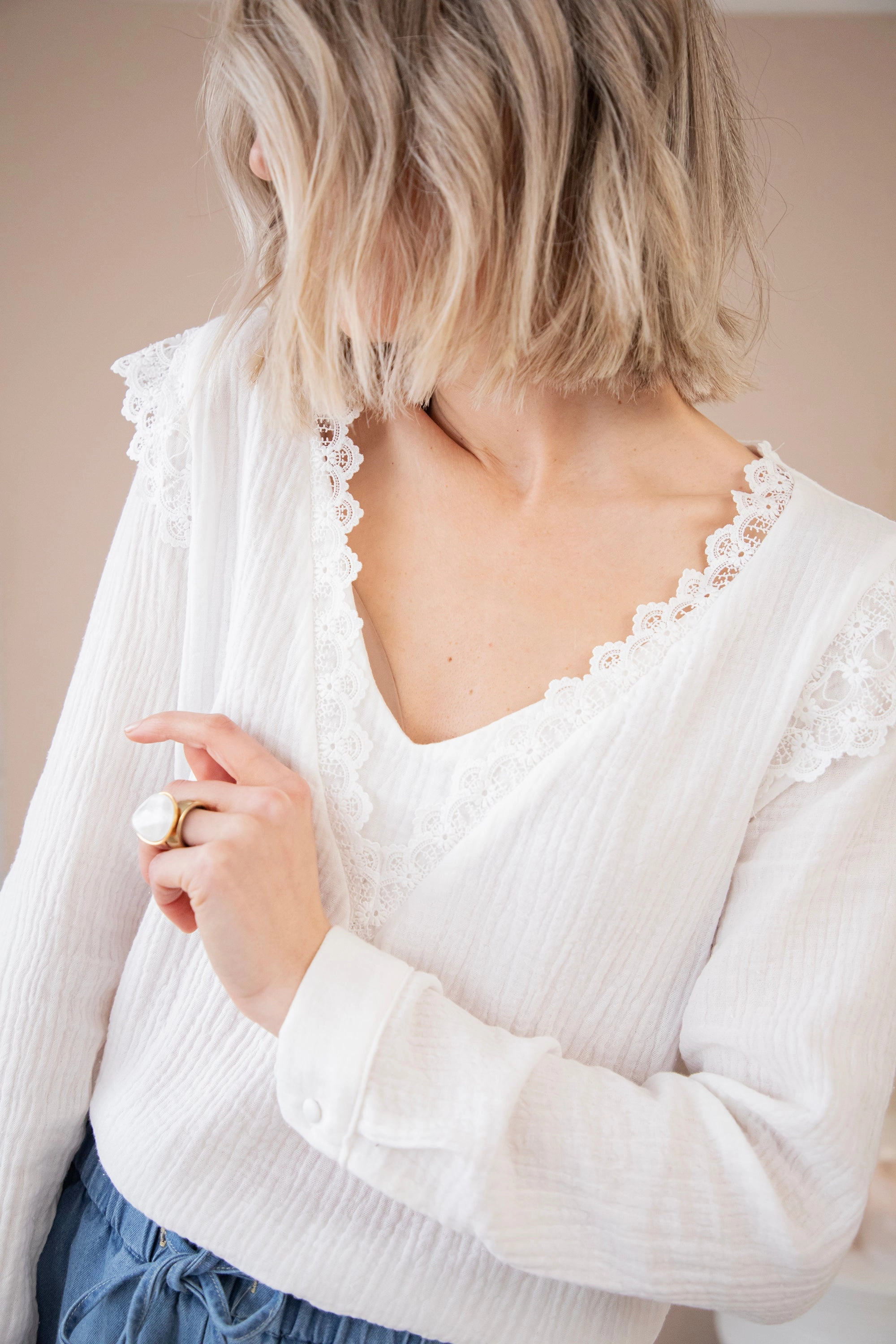 Love The Lace & Tetra White - Blouse