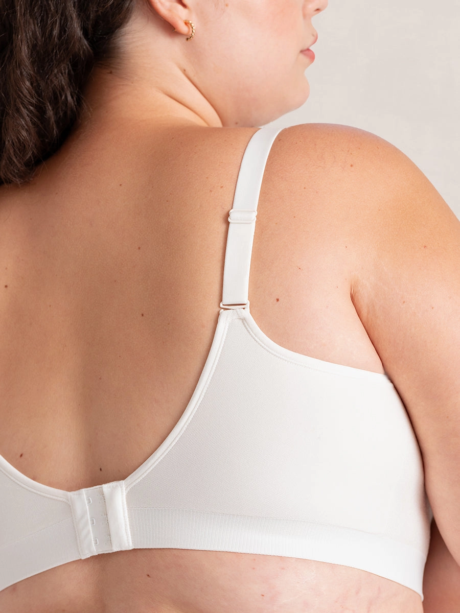 Shapermint Essentials Everyday Comfort Straps Wireless Shaping Bra