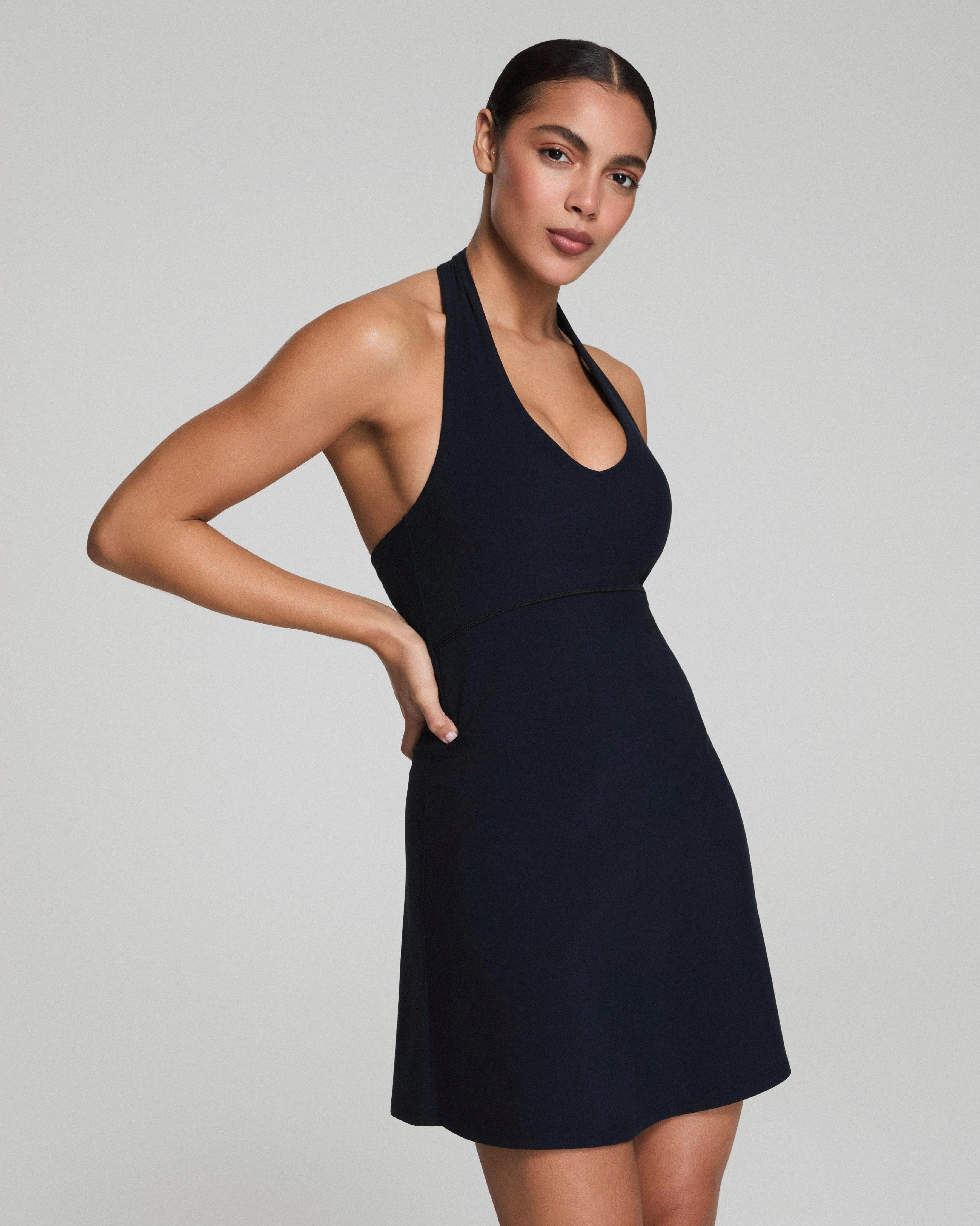 SPANXsmooth™ OnForm Halter Dress
